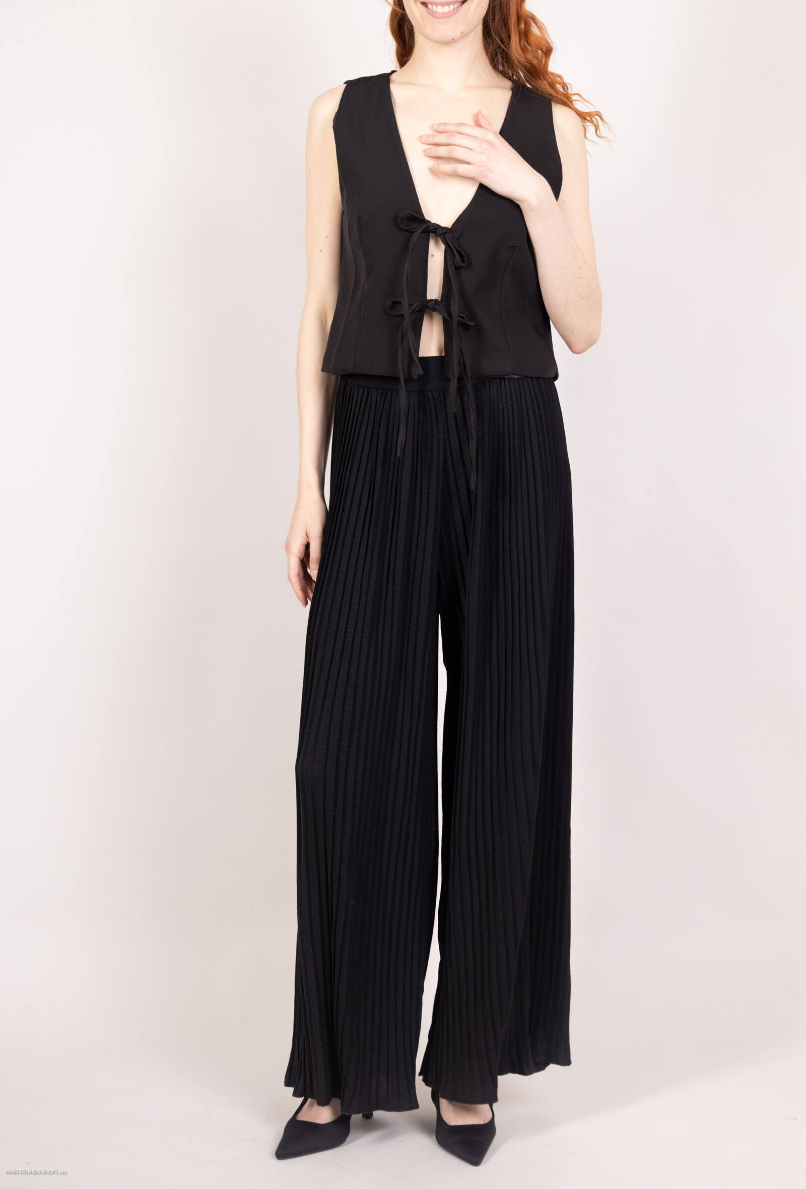 Wholesaler Maia H. - Vest and pants set