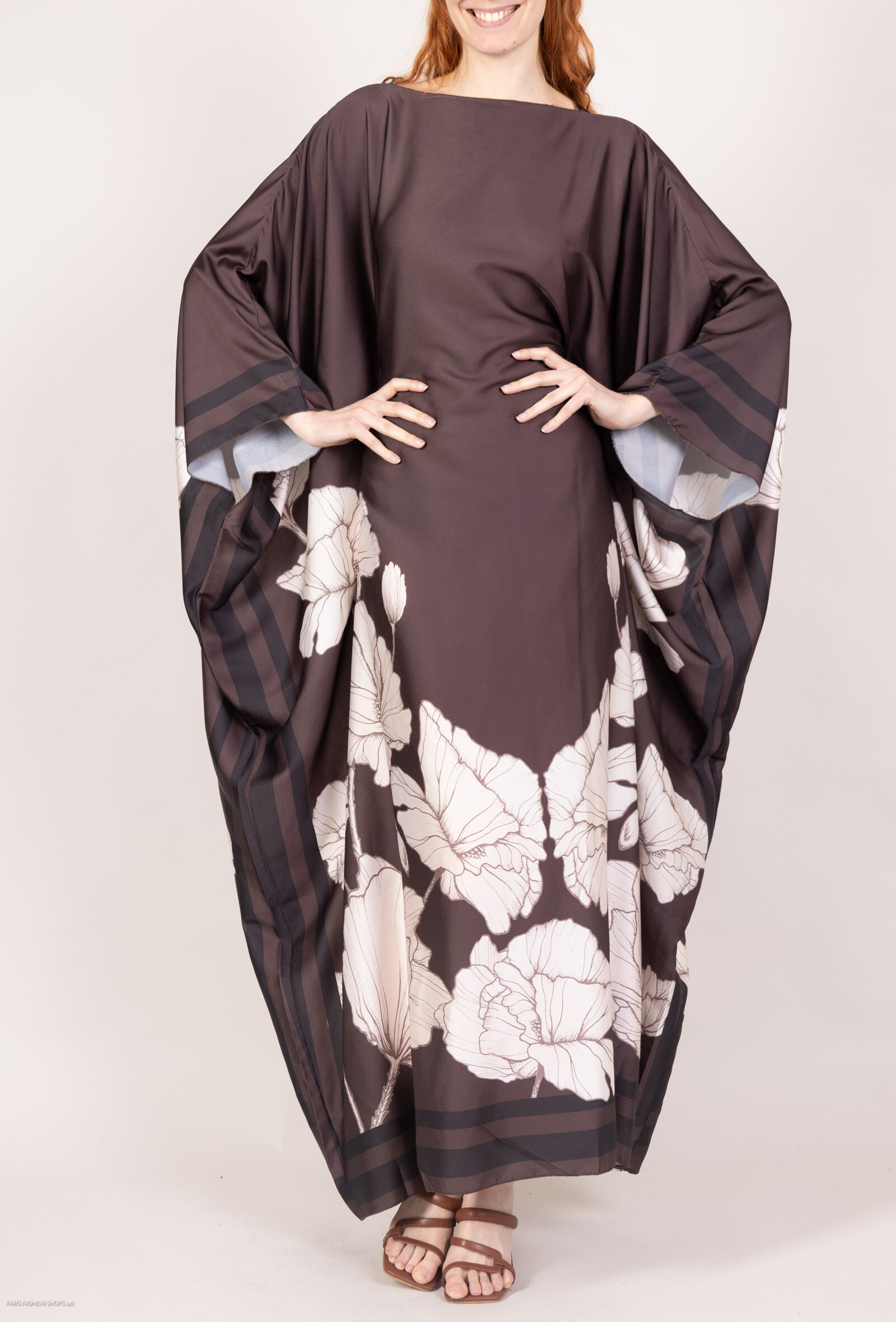 Wholesaler Maia H. - Flower printed dress