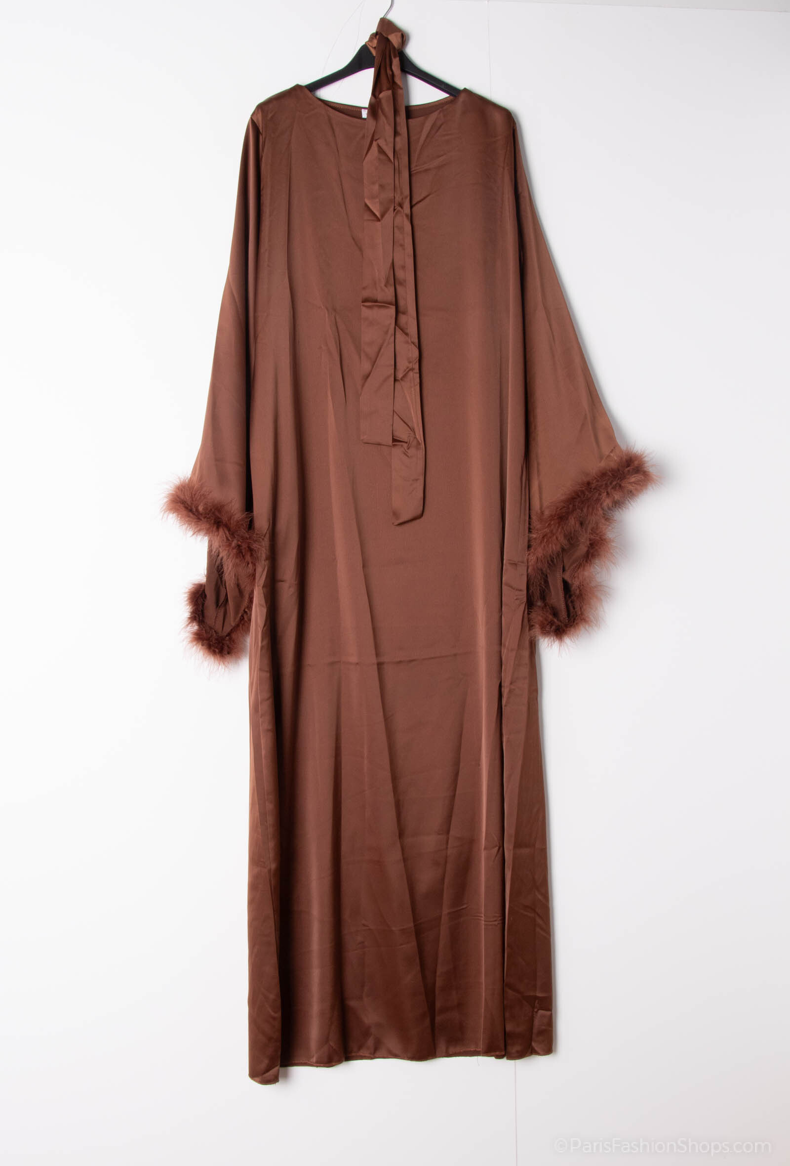 Wholesaler Maia H. - Satin dress