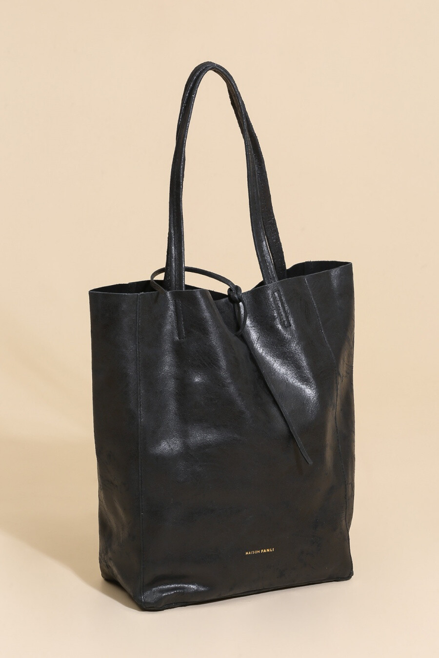 Wholesaler Maison Fanli - Small aged leather tote bag