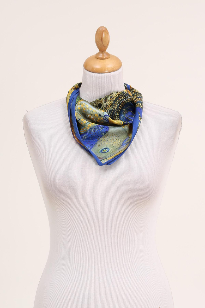 Wholesaler Maison Fanli - Small square of silk