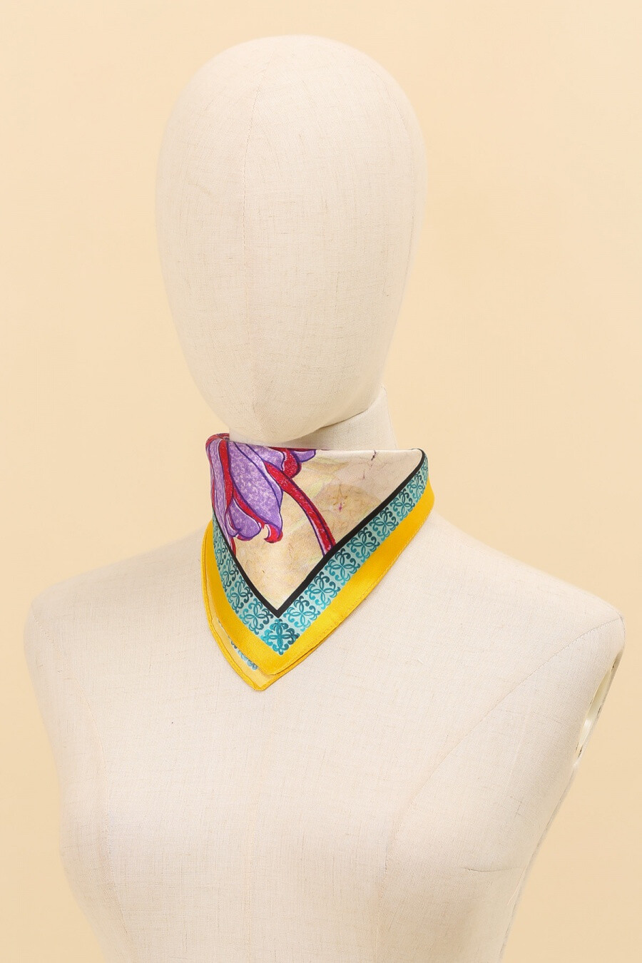 Wholesaler Maison Fanli - Small square of silk