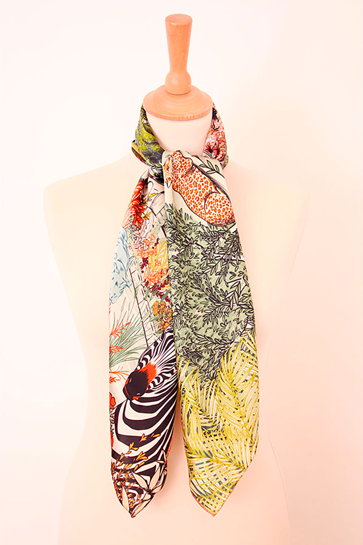 Wholesaler Maison Fanli - Silk scarf
