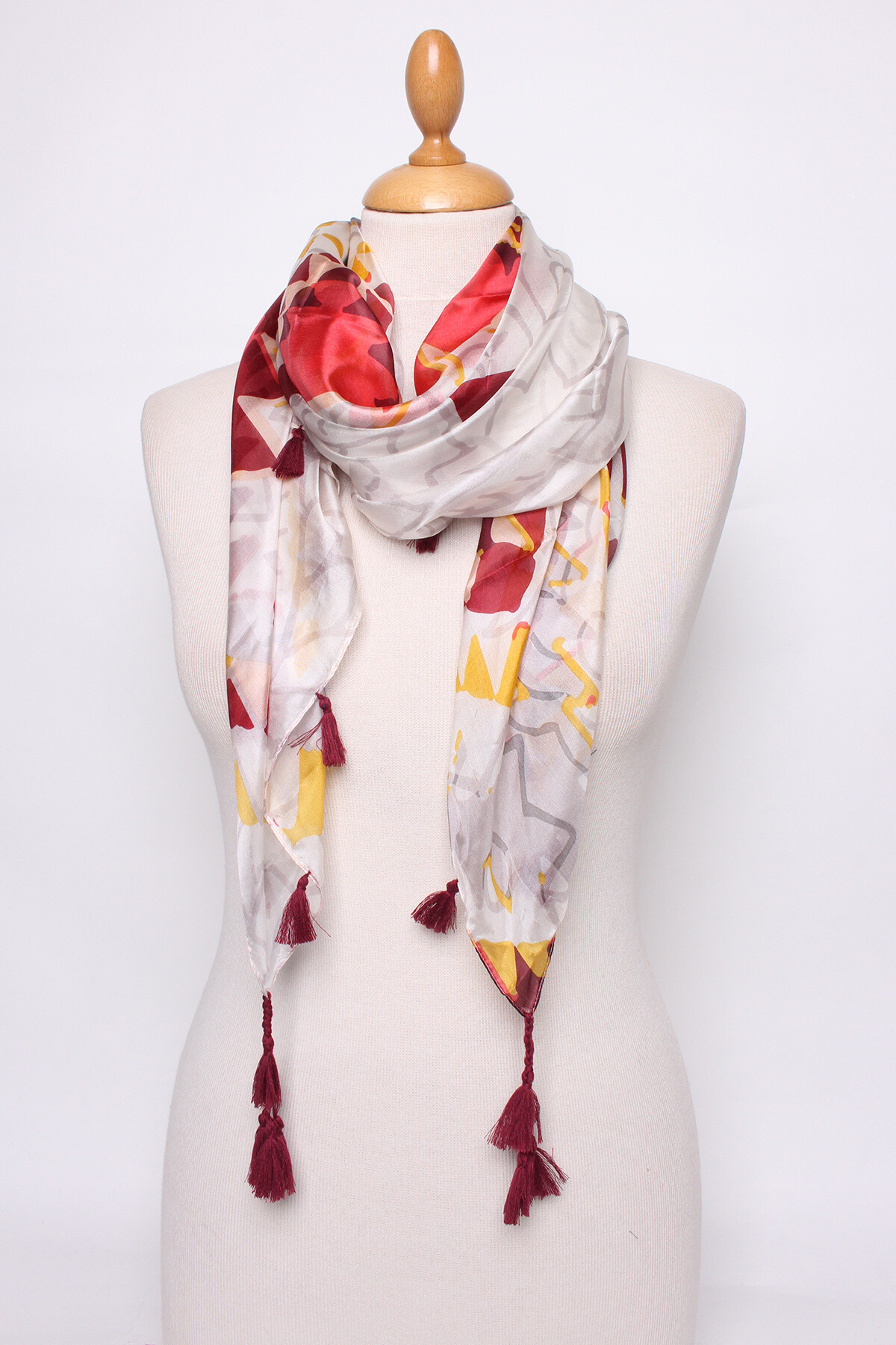 Wholesaler Maison Fanli - Silk square with pompoms