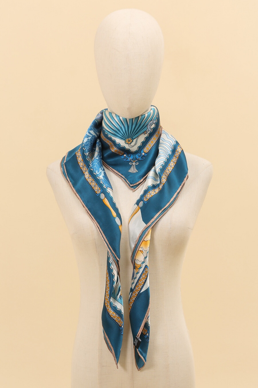 Wholesaler Maison Fanli - Large silk square