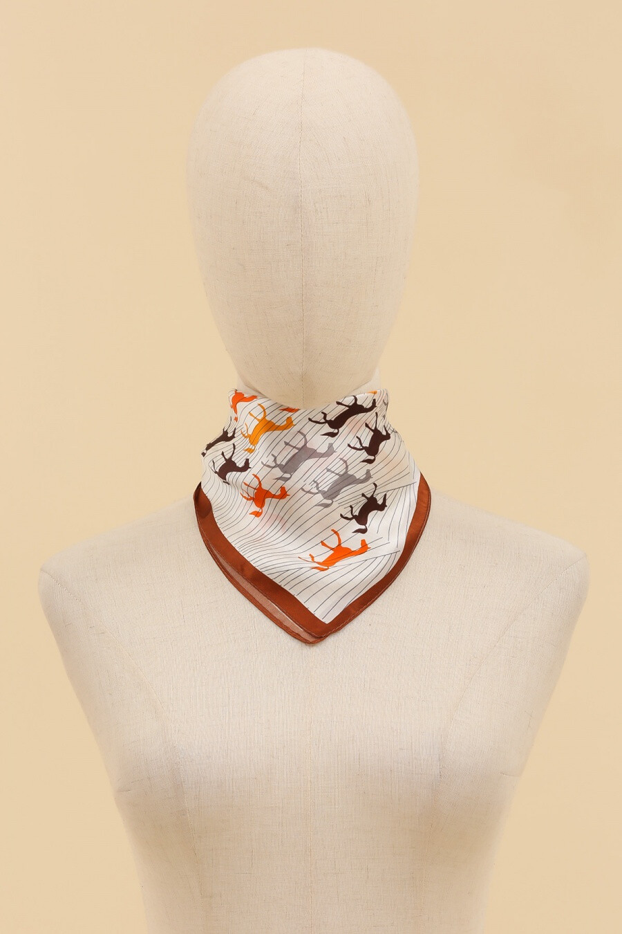 Wholesaler Maison Fanli - Small square of silk