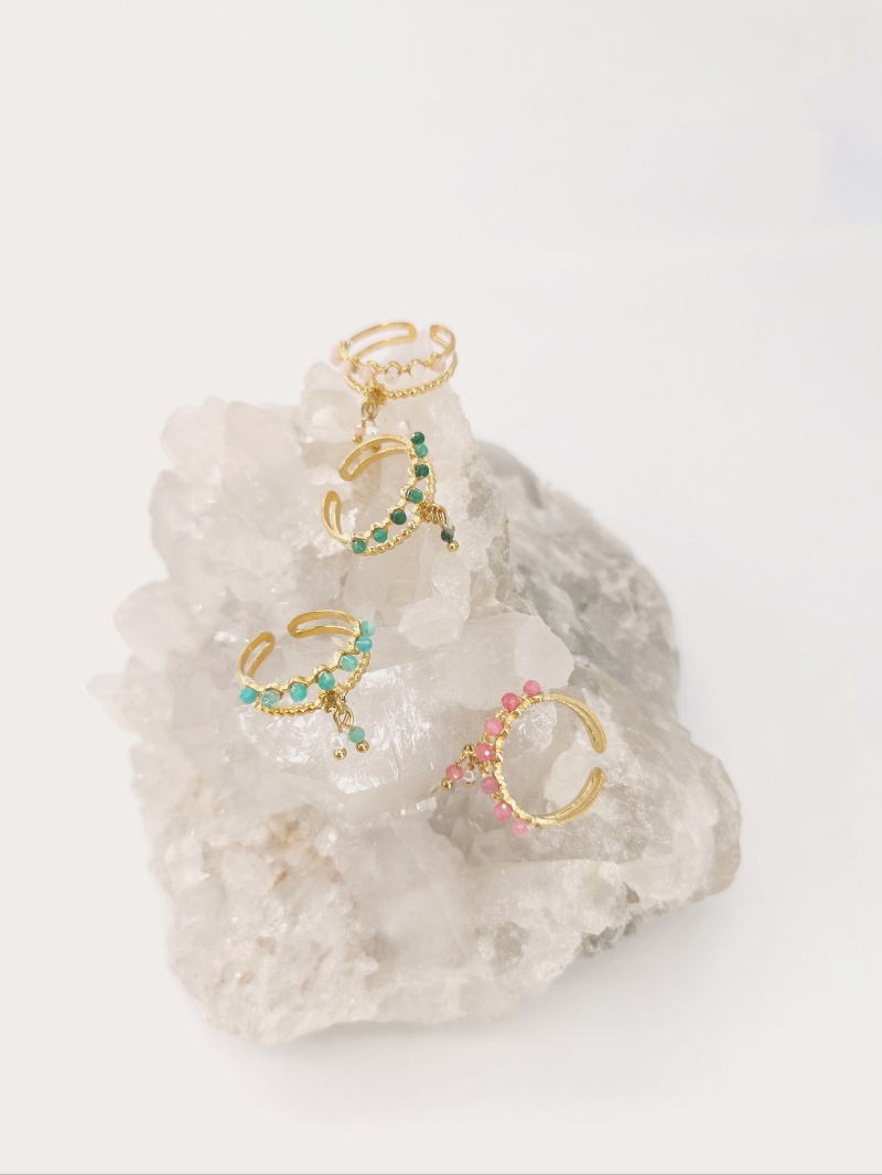 Wholesaler MAISON OKAMI - Adjustable Double Band Effect Ring with Natural Stone and Charm