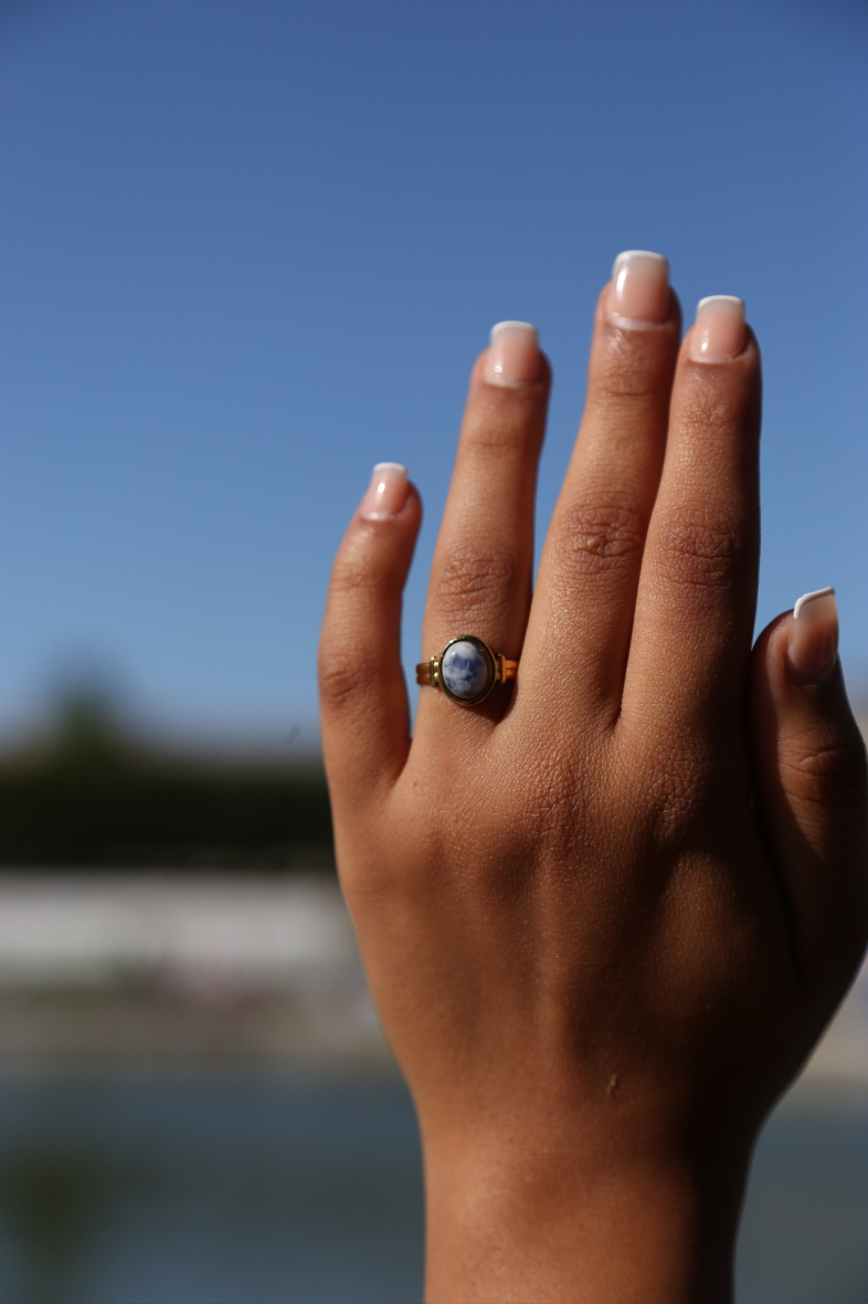 Wholesaler MAISON OKAMI - Golden brass ring with oval natural stone - by Maison Okami