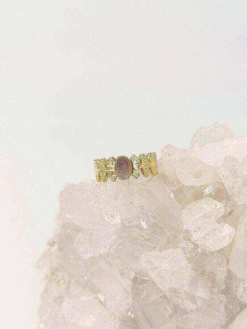 Grossista MAISON OKAMI - Anello regolabile con pietra naturale ovale stampata