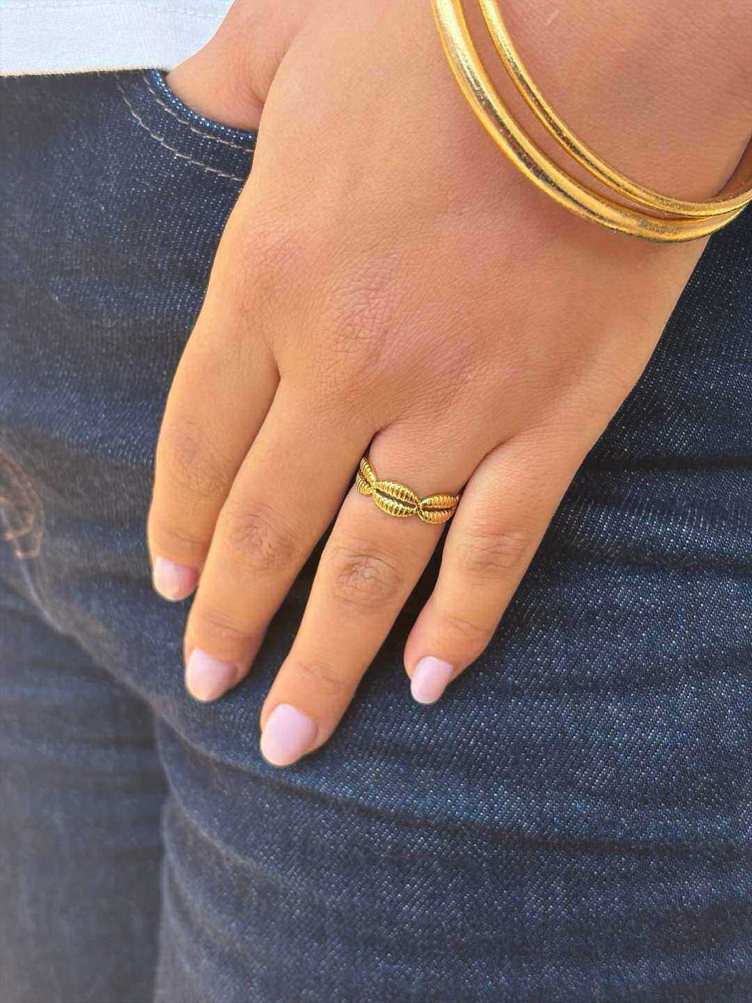 Wholesaler MAISON OKAMI - Stainless Steel Ring with Interwoven Design