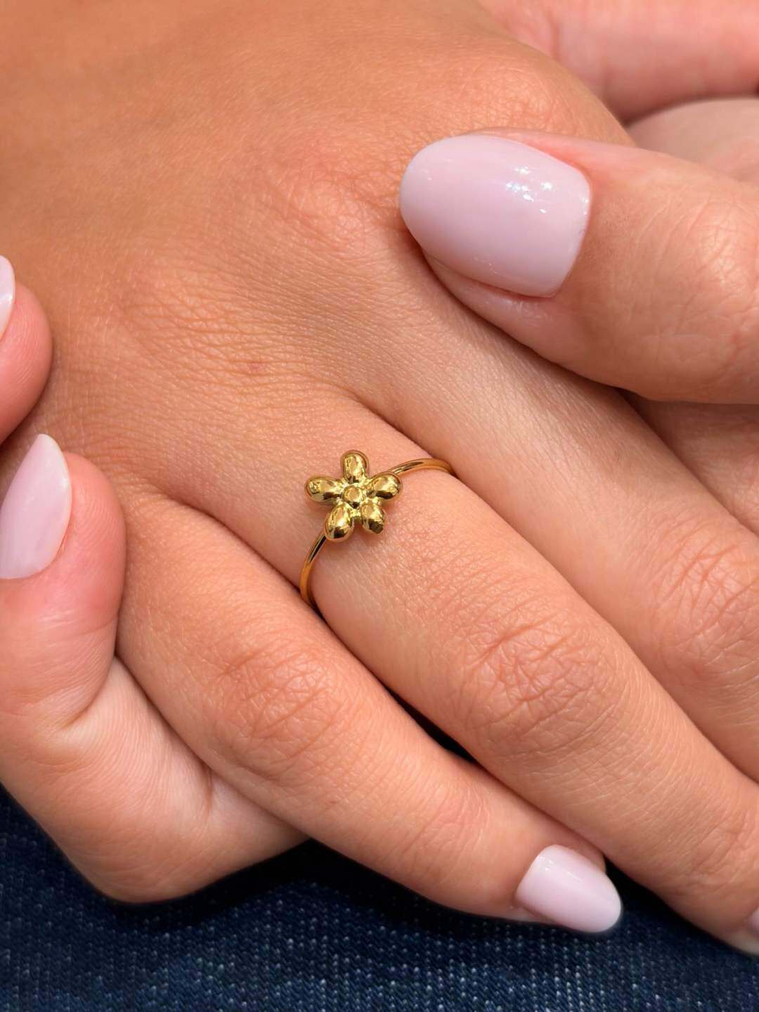 Grossiste MAISON OKAMI - Bague en Acier Inoxydable avec Motif Fleur