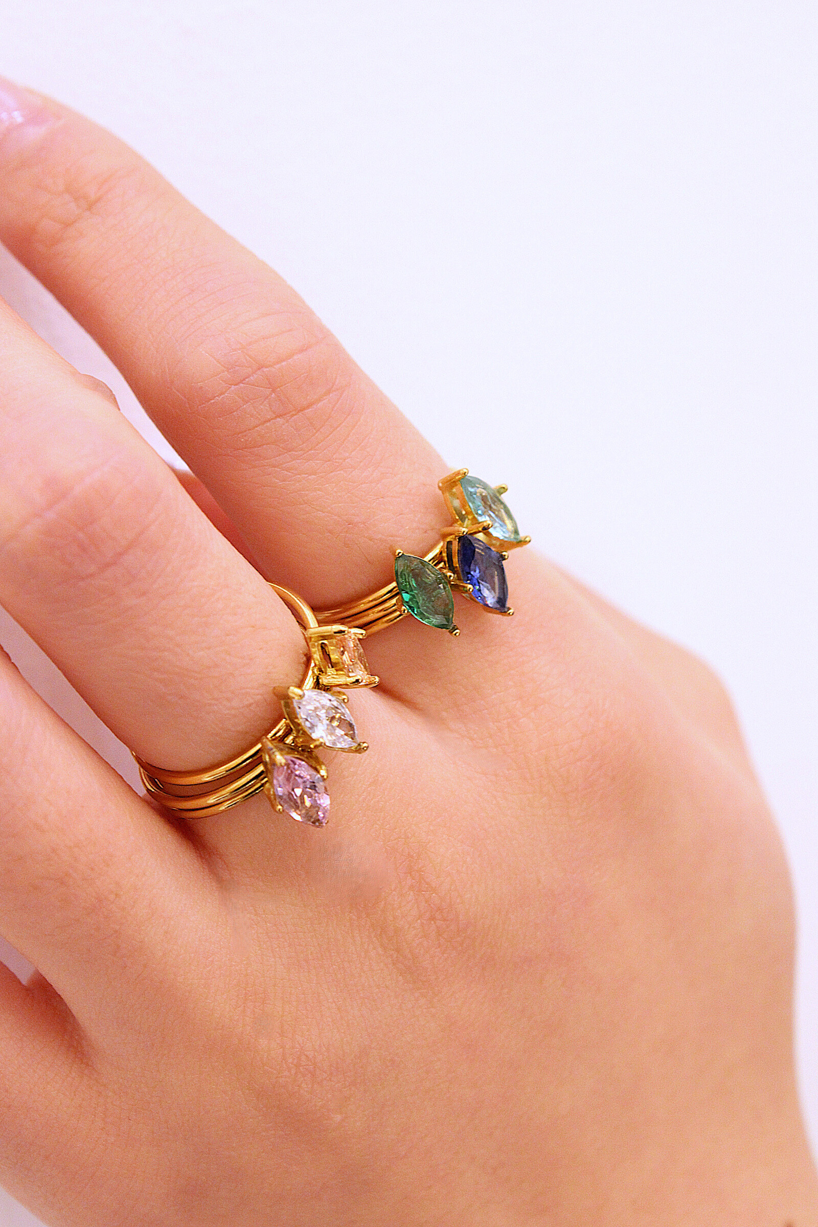 Großhändler MAISON OKAMI - Feiner Ring aus Marquise-Zirkonium und Edelstahl