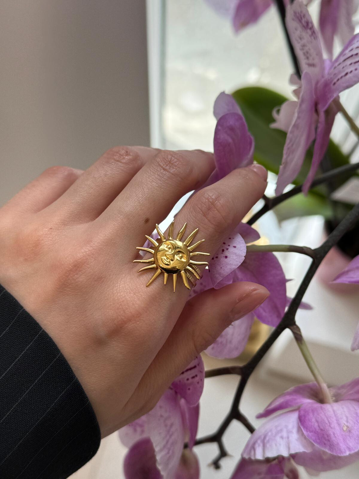 Grossiste MAISON OKAMI - Bague visage solaire en acier inoxydable