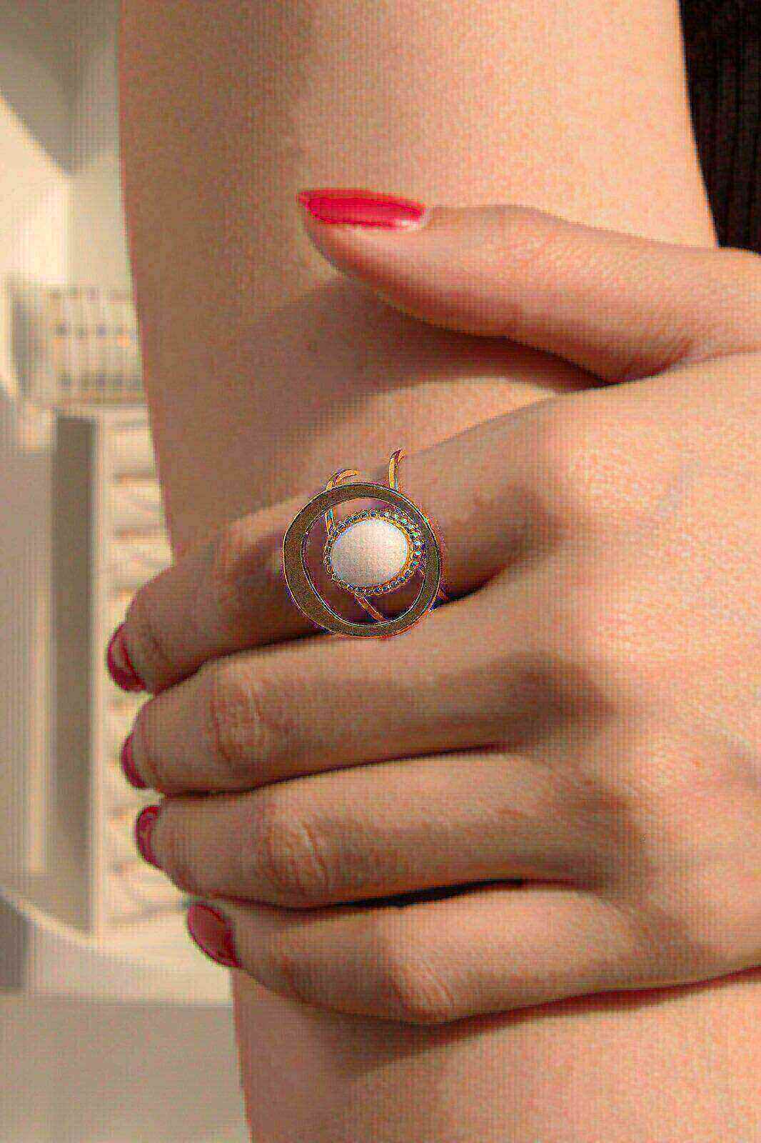 Mayorista MAISON OKAMI - Anillo redondo con diseño elegante y piedra natural