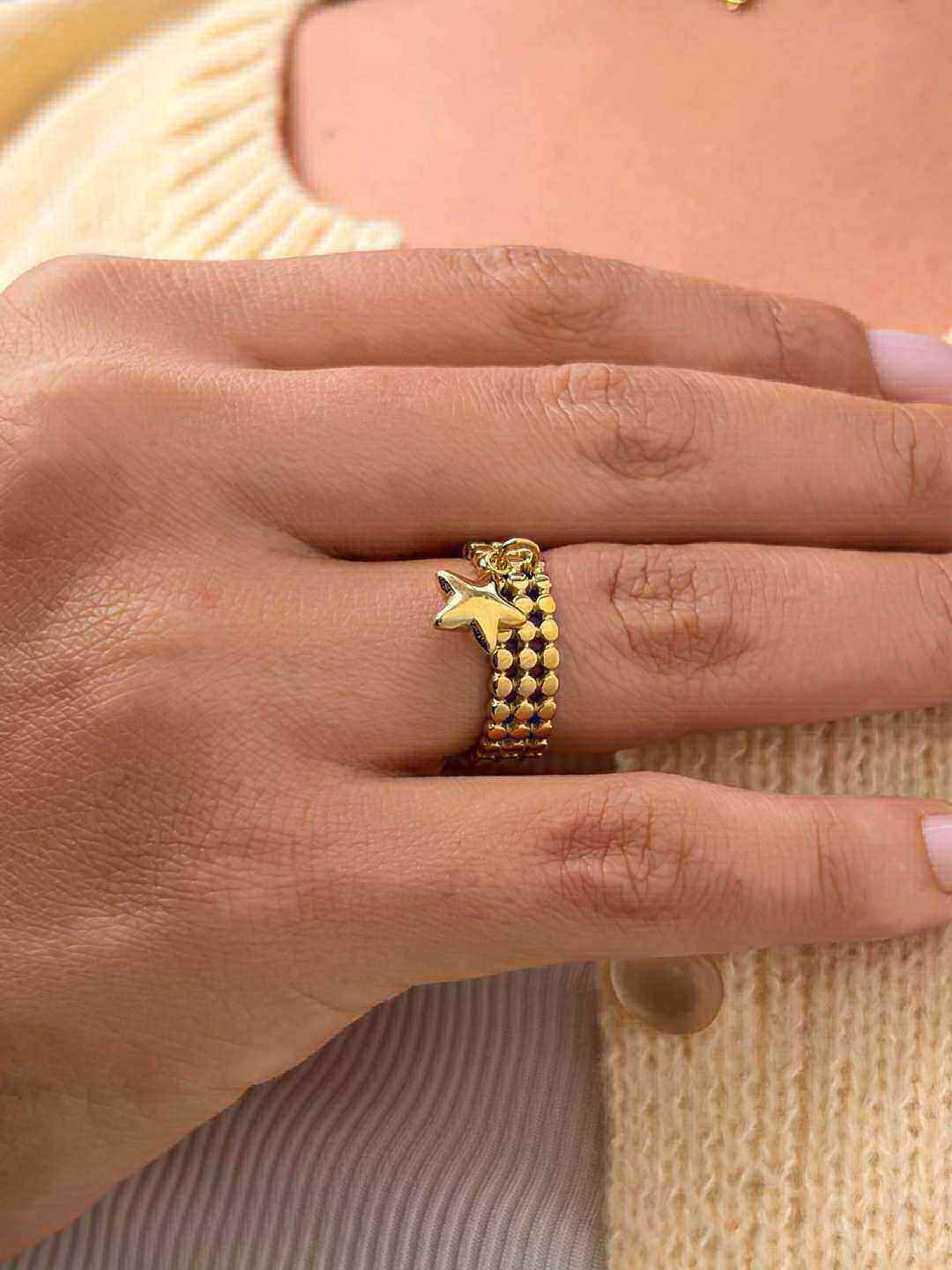 Wholesaler MAISON OKAMI - Stainless Steel Ring with Star Pattern and Links