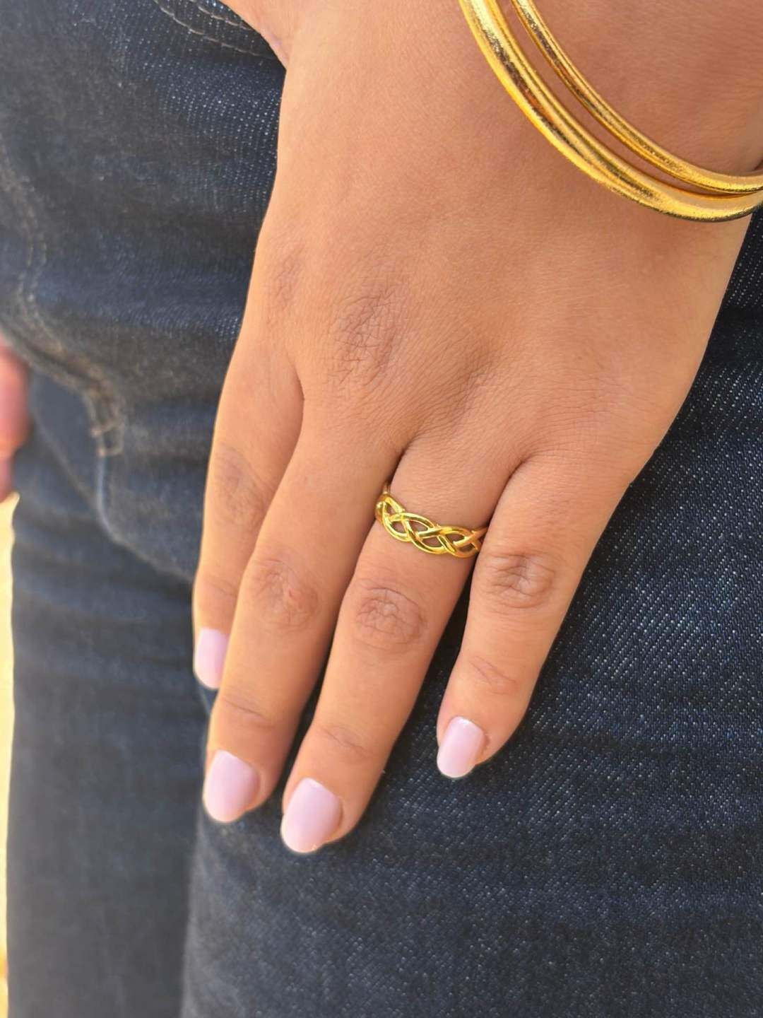 Grossiste MAISON OKAMI - Bague tressée en acier inoxydable - Élégance et style