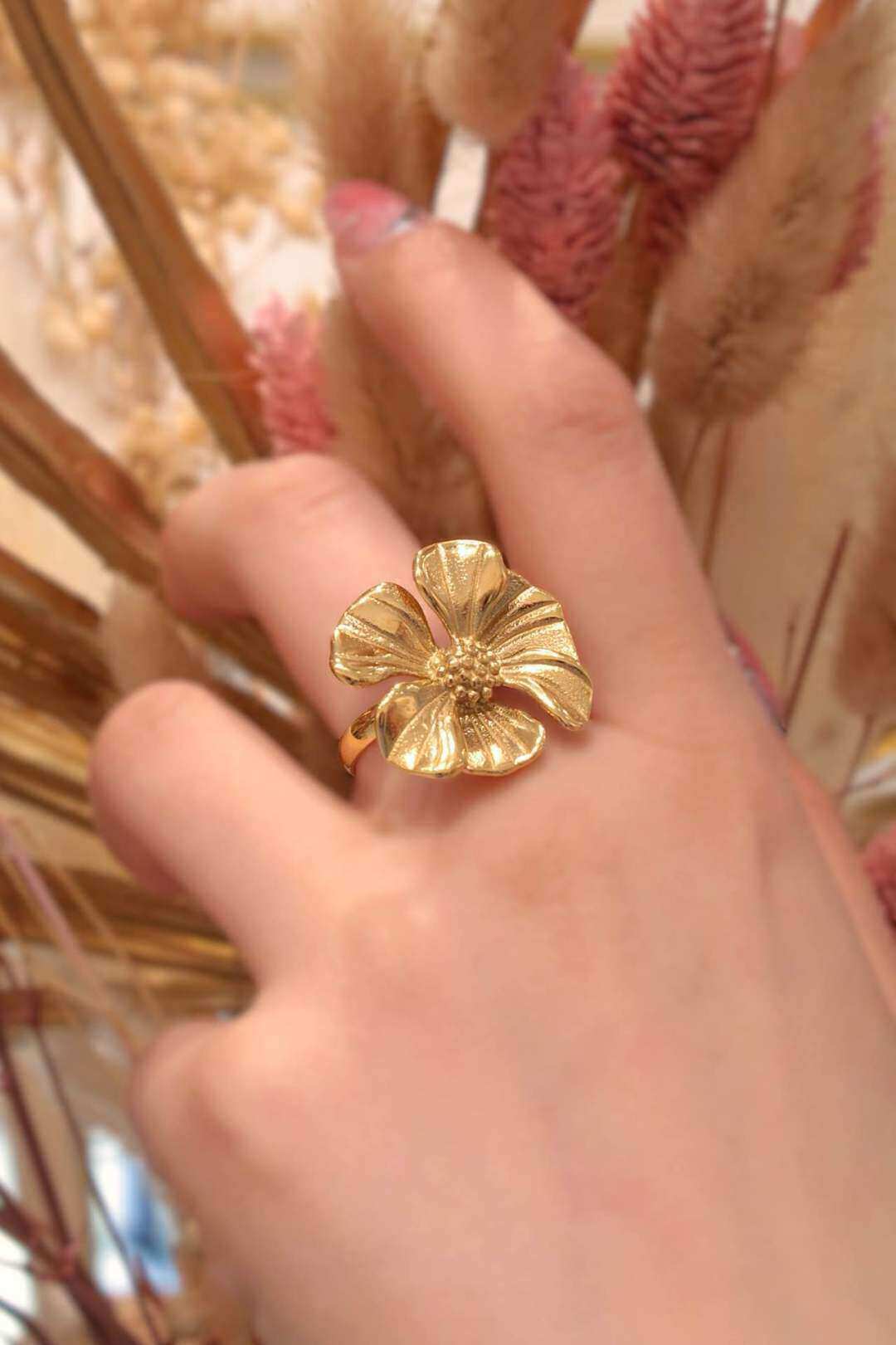 Wholesaler MAISON OKAMI - Intricately crafted flower ring