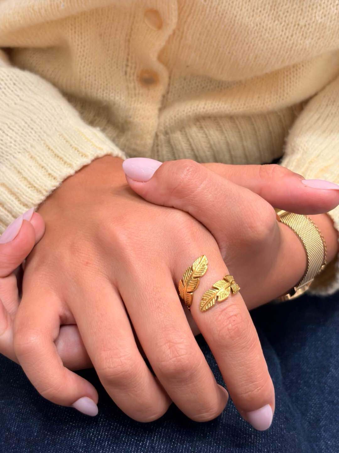 Wholesaler MAISON OKAMI - Stainless steel ring with leaf patterns