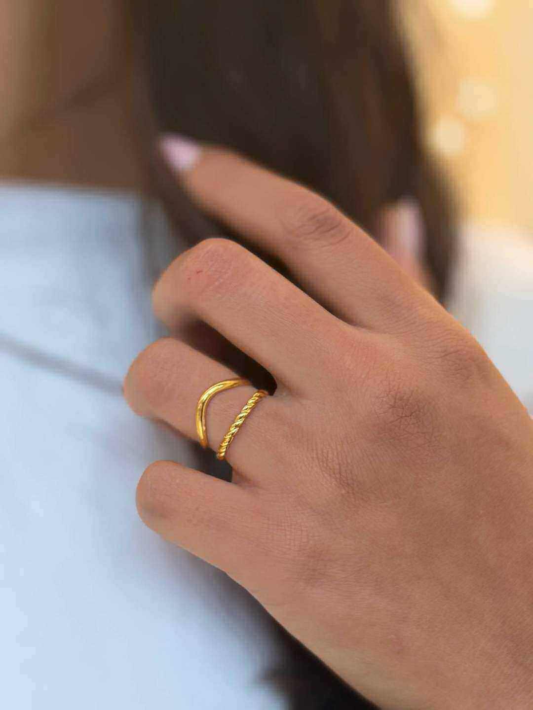 Wholesaler MAISON OKAMI - Stainless Steel Ring with a Sleek and Twisted Design