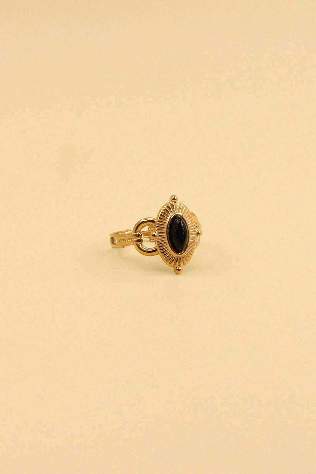 Wholesaler MAISON OKAMI - Marquise ring with natural stone and gold finishes