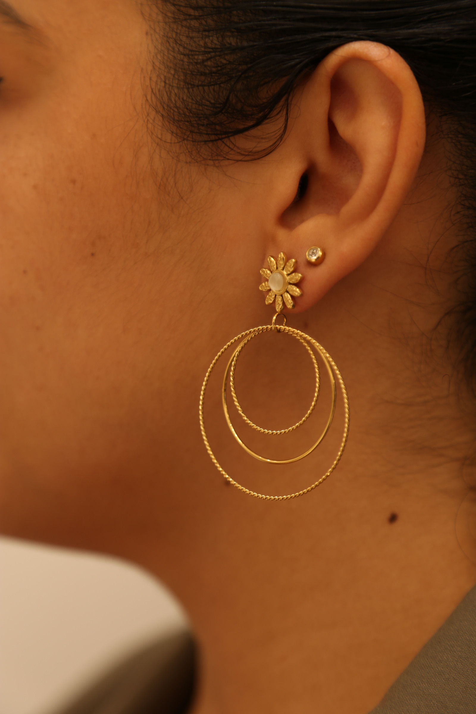 Wholesaler MAISON OKAMI - Filigree sun and circles earring