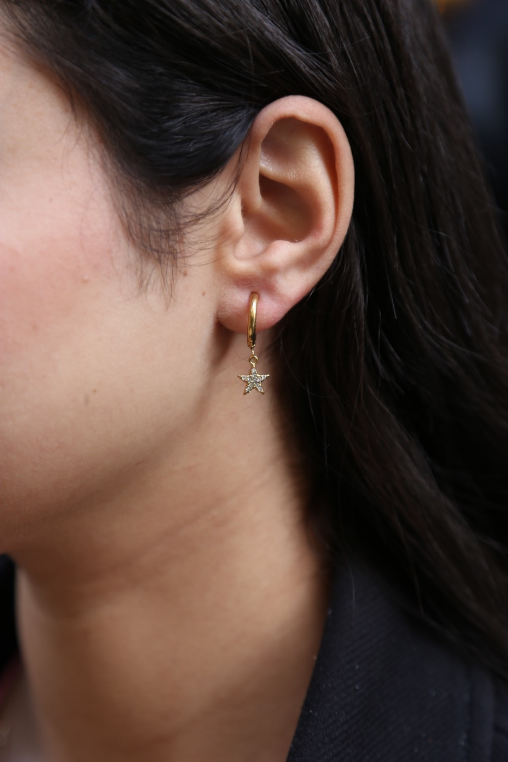 Wholesaler MAISON OKAMI - Dangle earrings with sparkling star pendant