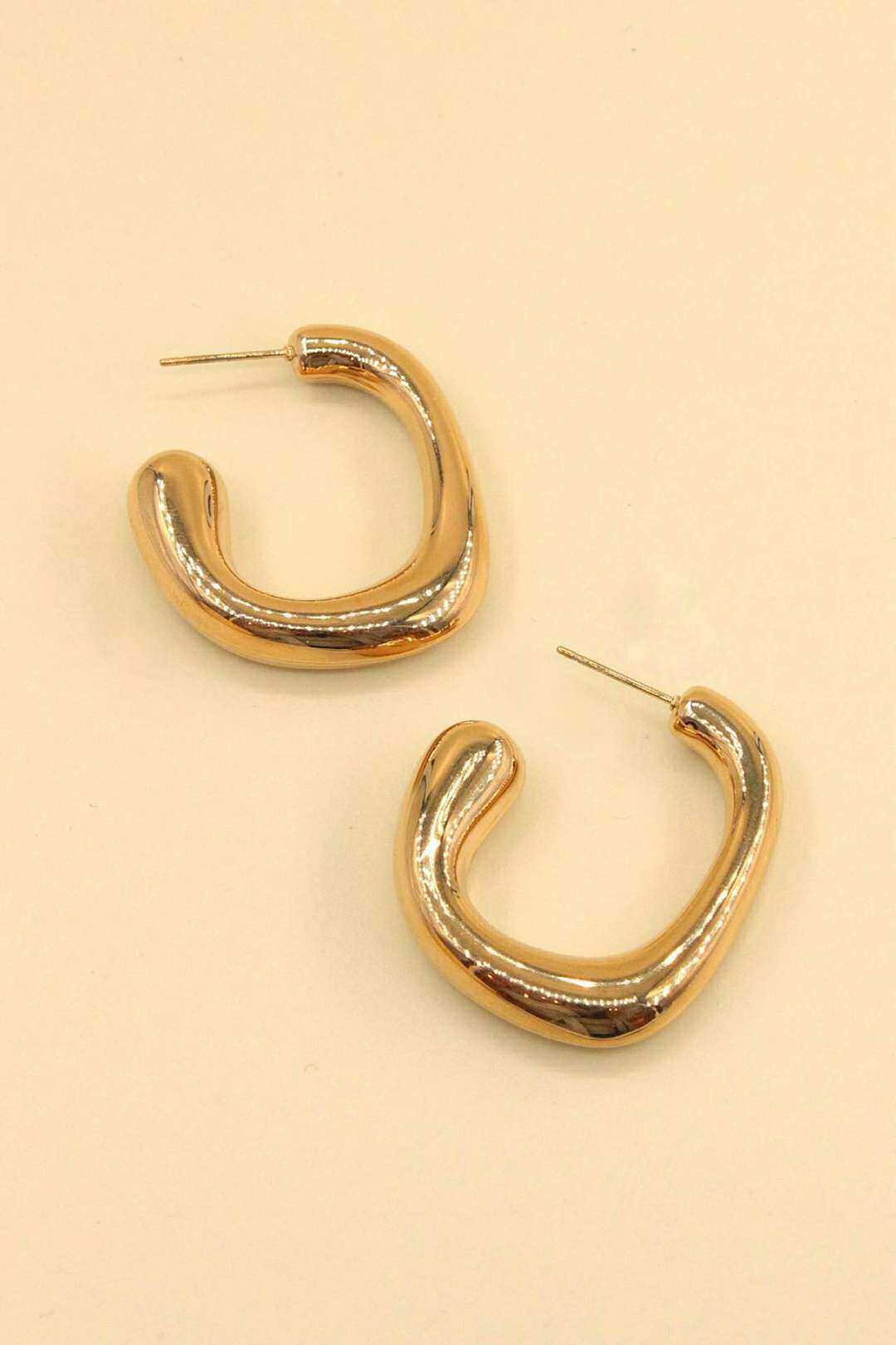 Wholesaler MAISON OKAMI - U-shaped stainless steel earrings