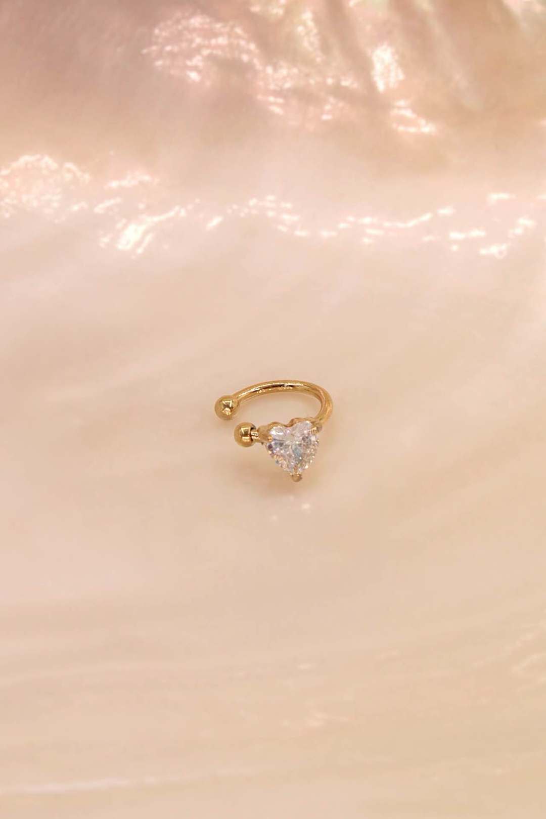 Grossiste MAISON OKAMI - Bague d'oreille cœur acier inoxydable