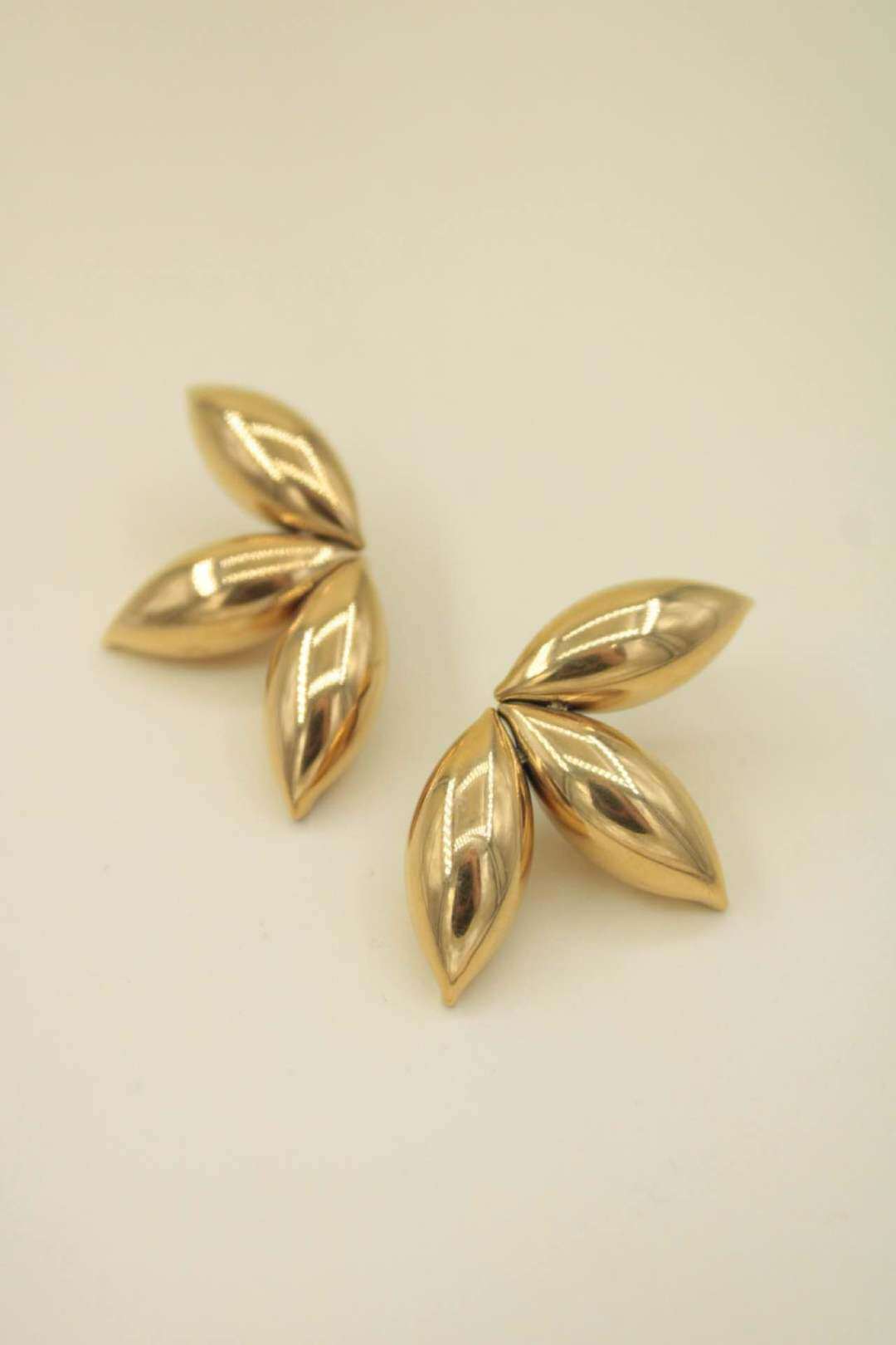Wholesaler MAISON OKAMI - Stainless Steel Earrings - Chic Leaf Design