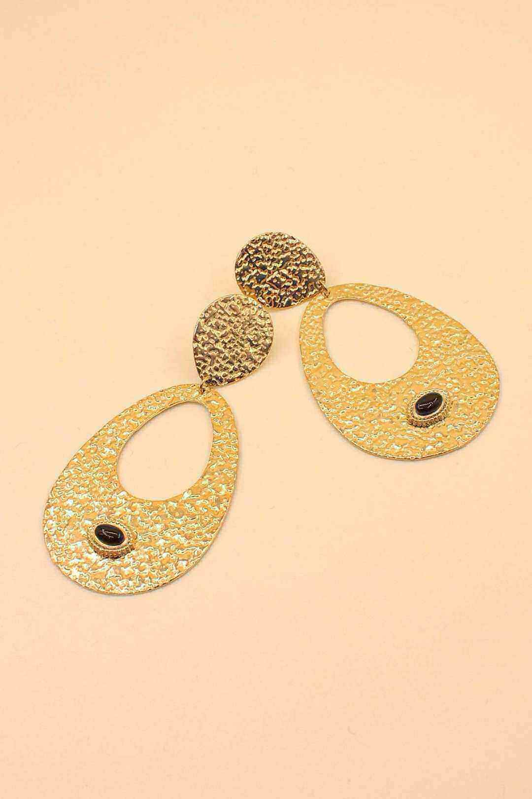 Grossiste MAISON OKAMI - Boucles d'oreilles pendantes en acier inoxydable avec motif martelé