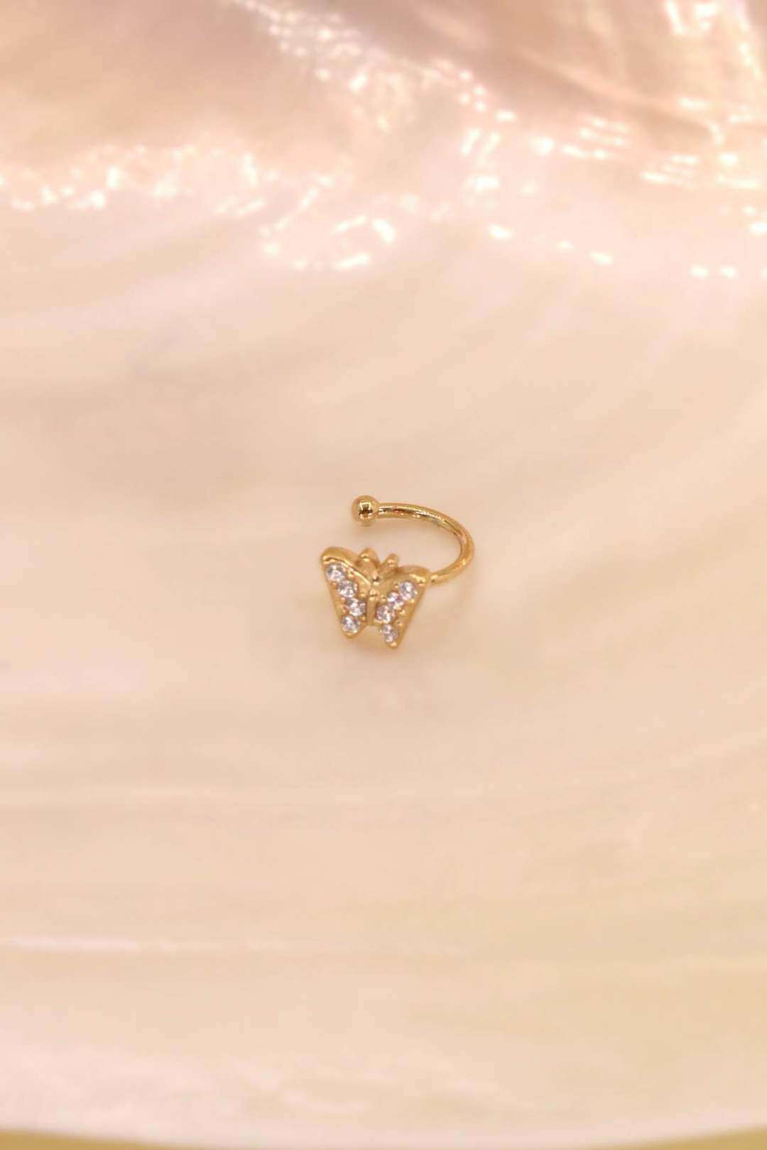 Grossiste MAISON OKAMI - BAGUE D'OREILLE PAPILLON ACIER INOXYDABLE