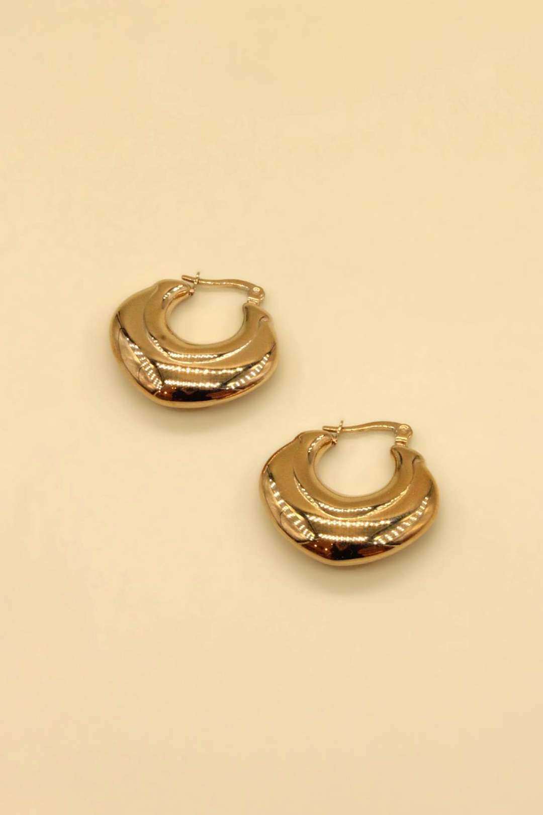 Wholesaler MAISON OKAMI - Textured stainless steel hoop earrings