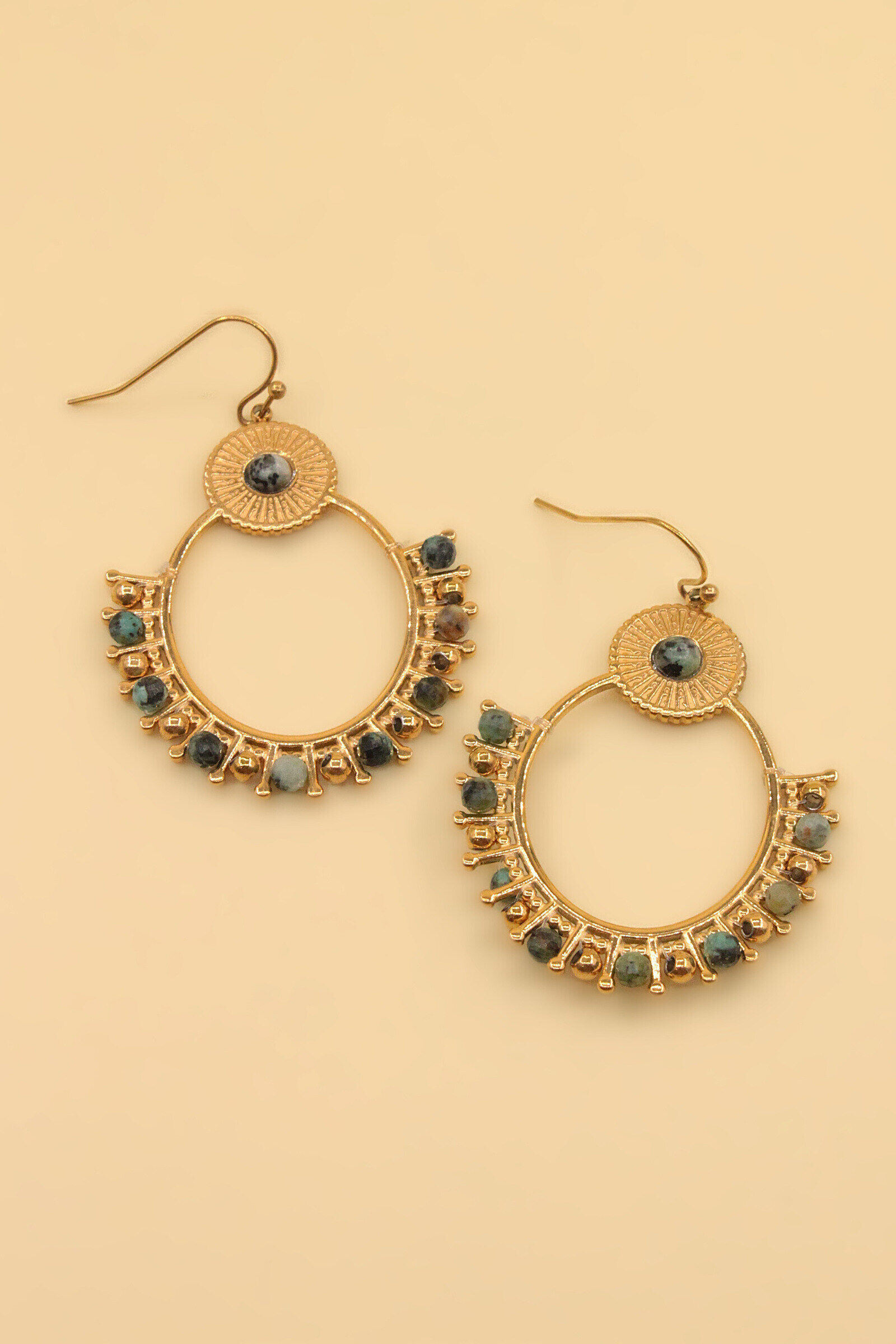 Grossiste MAISON OKAMI - Boucles d'oreilles en acier inoxydable avec motif orné