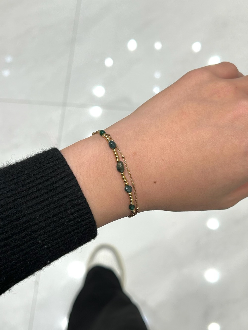 Grossiste MAISON OKAMI - Bracelets avec perles naturelles et dorées