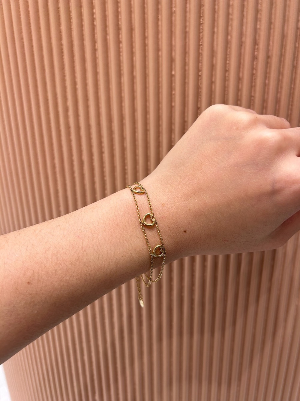 Wholesaler MAISON OKAMI - Double row bracelet with openwork heart pendants