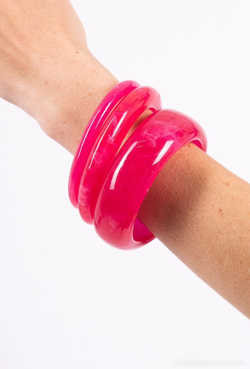 Mayorista MAISON OKAMI - Pulsera fina de resina con diseño minimalista.