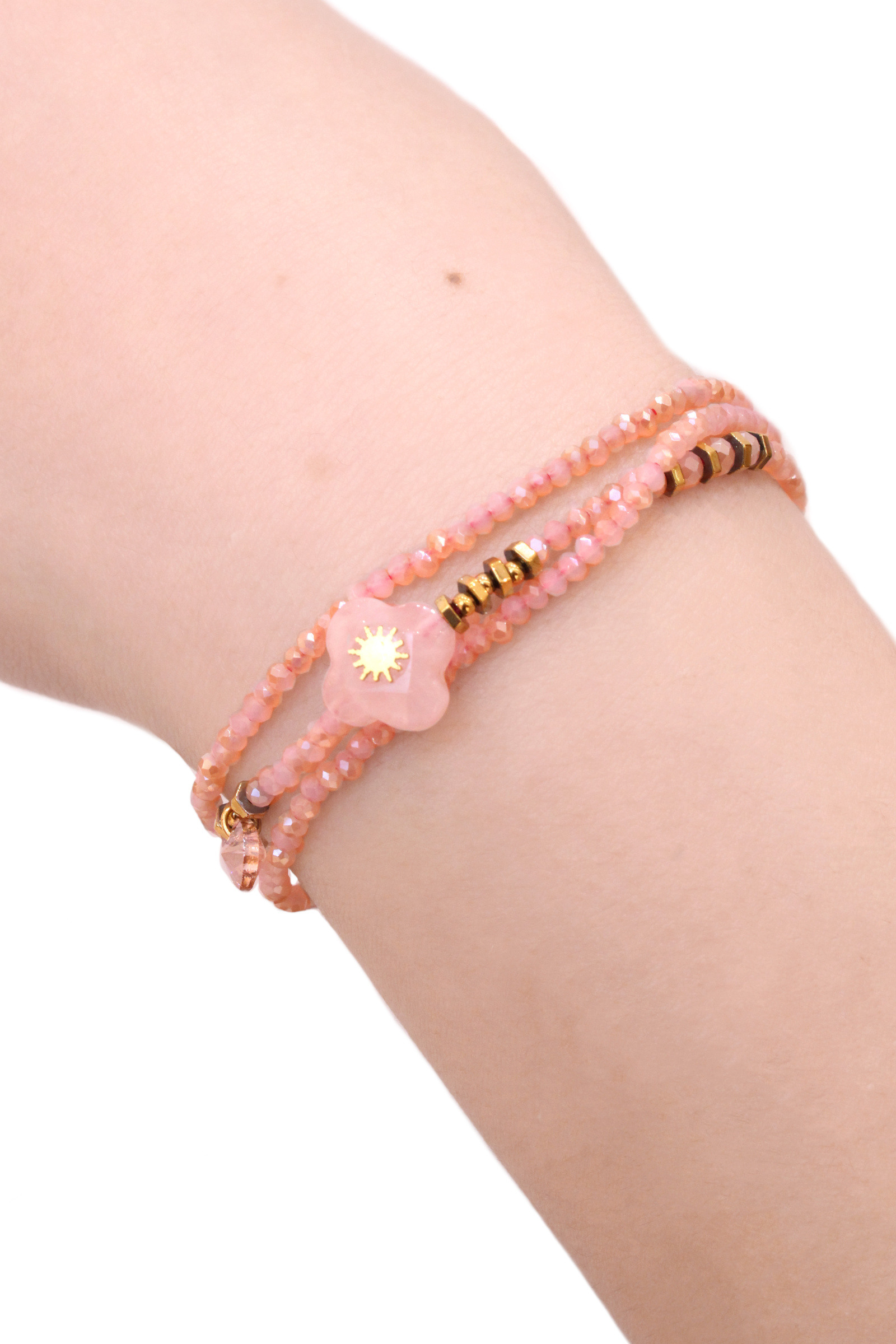 Wholesaler MAISON OKAMI - Two bracelet and necklace in a pearl flower