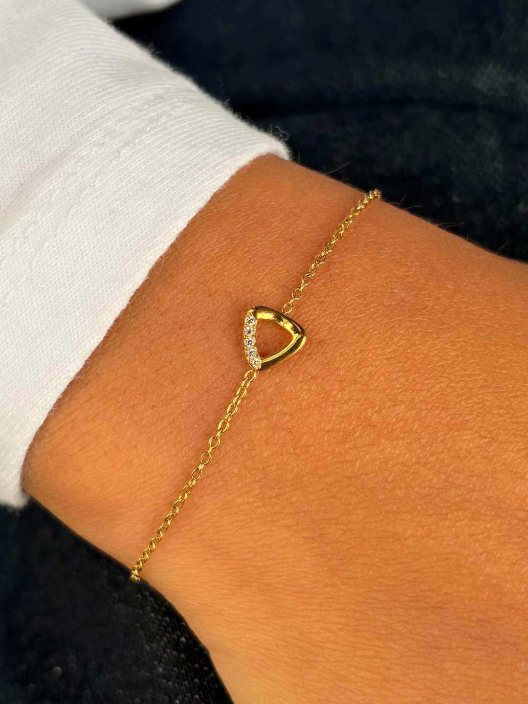 Wholesaler MAISON OKAMI - Stainless Steel Bracelet with Triangular Pattern