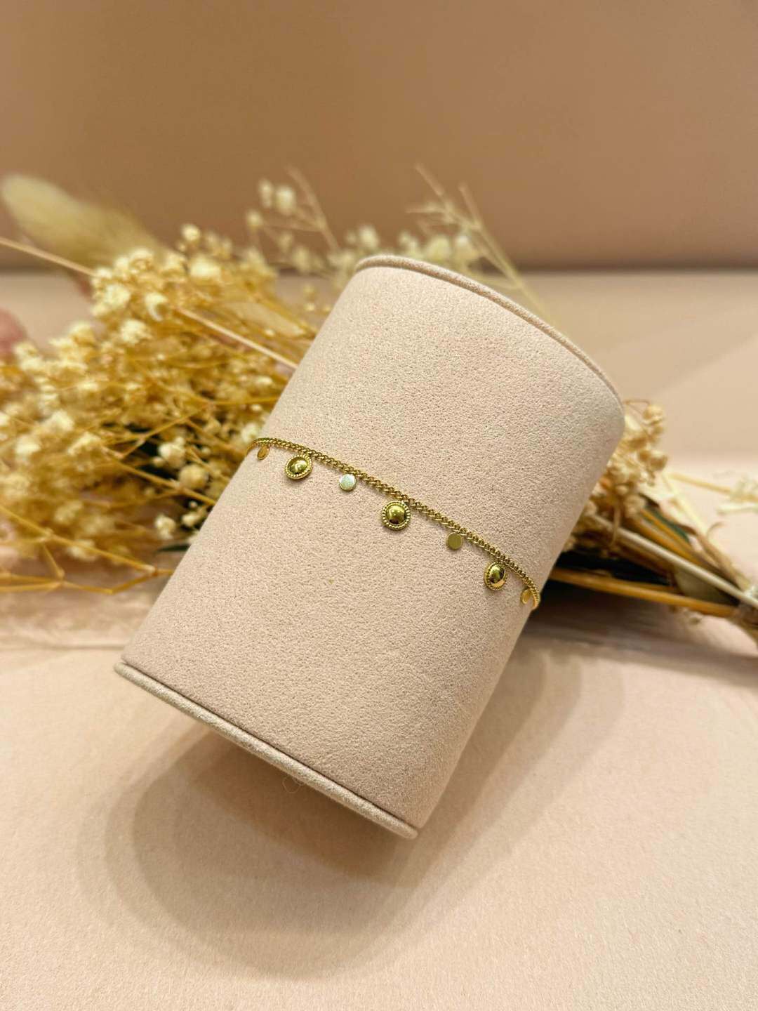 Wholesaler MAISON OKAMI - Stainless Steel Bracelet with Elegant Details