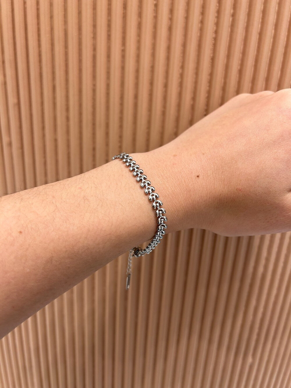 Großhändler MAISON OKAMI - Dickes Kettenarmband mit ineinander verschlungenen Gliedern