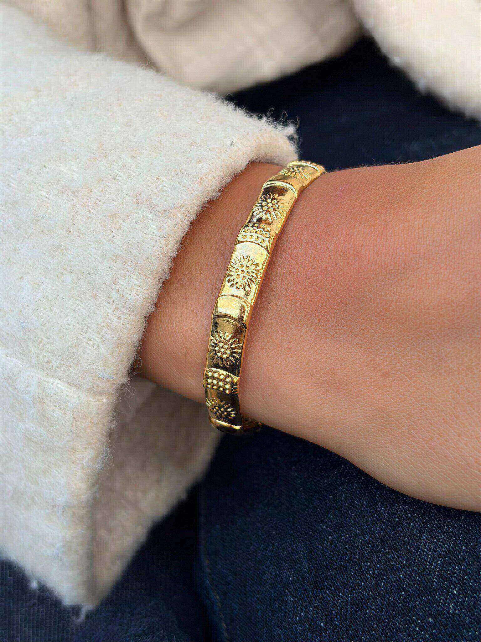 Wholesaler MAISON OKAMI - Stainless Steel Cuff with Elegant Patterns