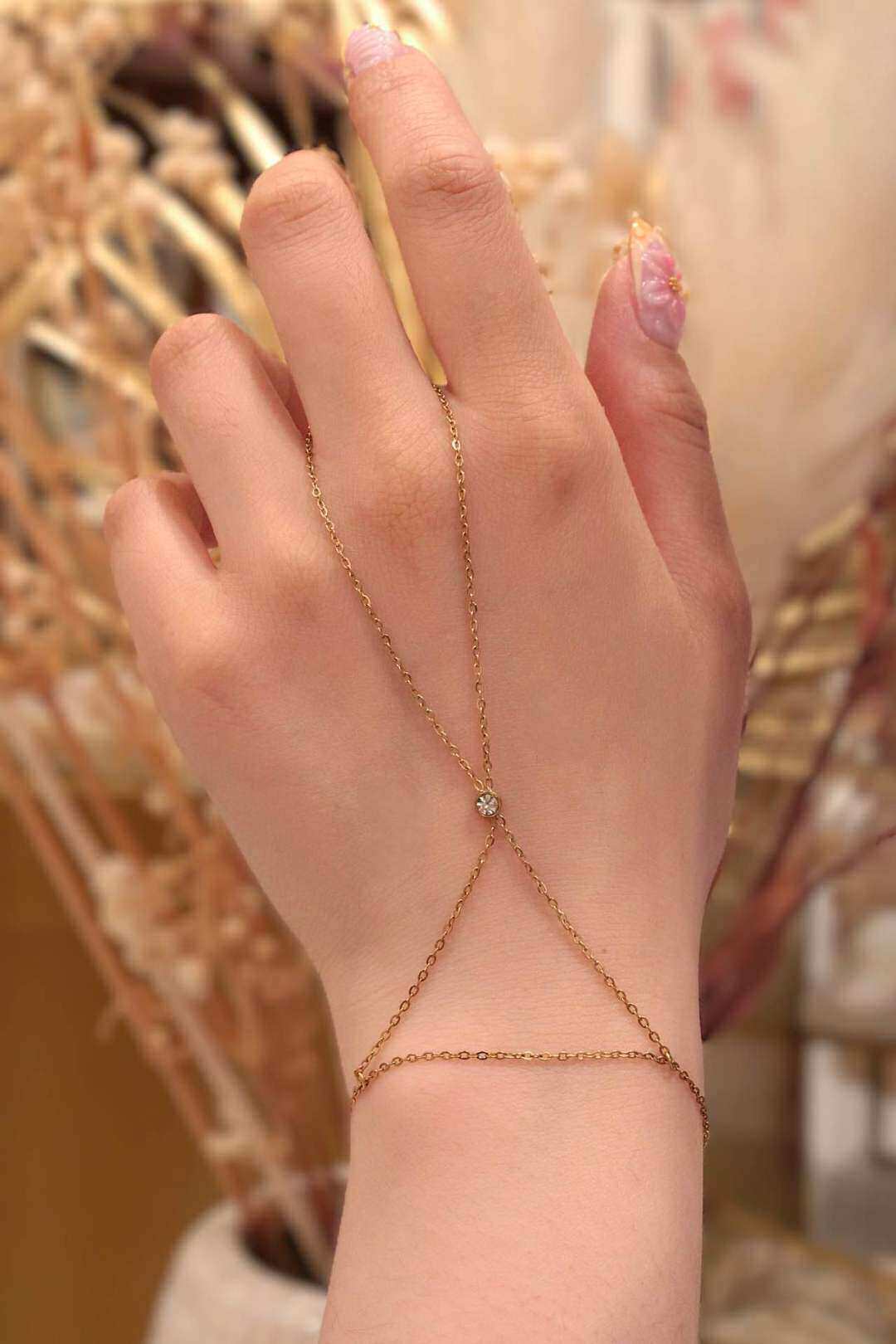 Grossiste MAISON OKAMI - Bracelet chaîne main zirconium acier inoxydable
