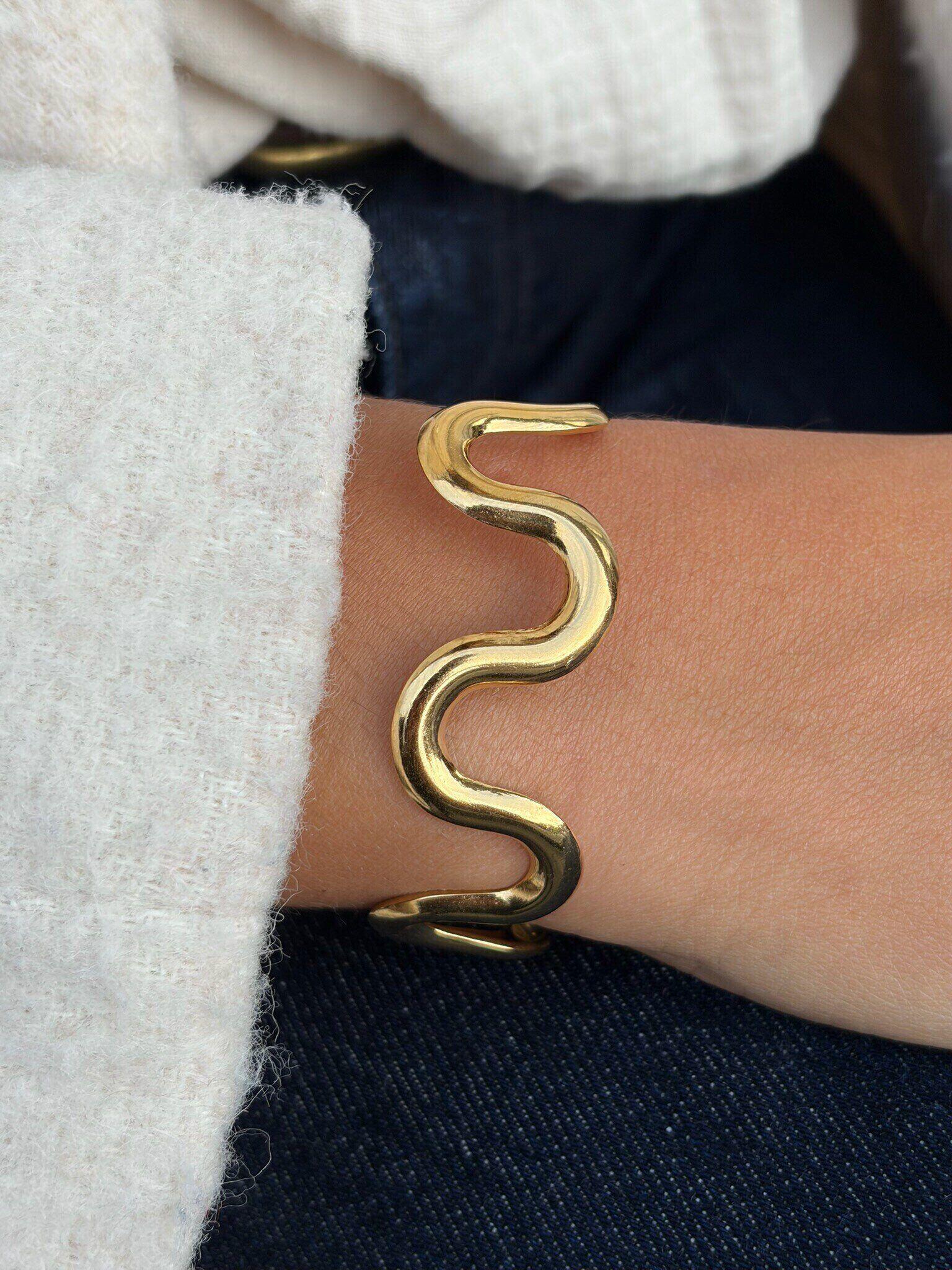 Wholesaler MAISON OKAMI - Stainless Steel Cuff Bracelet with Fluid Design