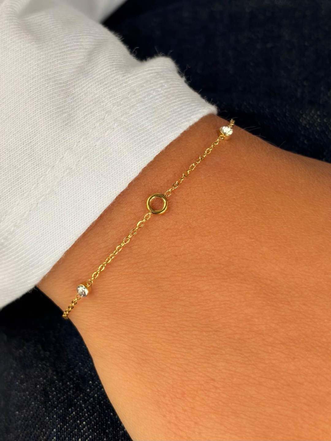 Grossiste MAISON OKAMI - Bracelet délicat en acier inoxydable avec maillons et fermoir rond