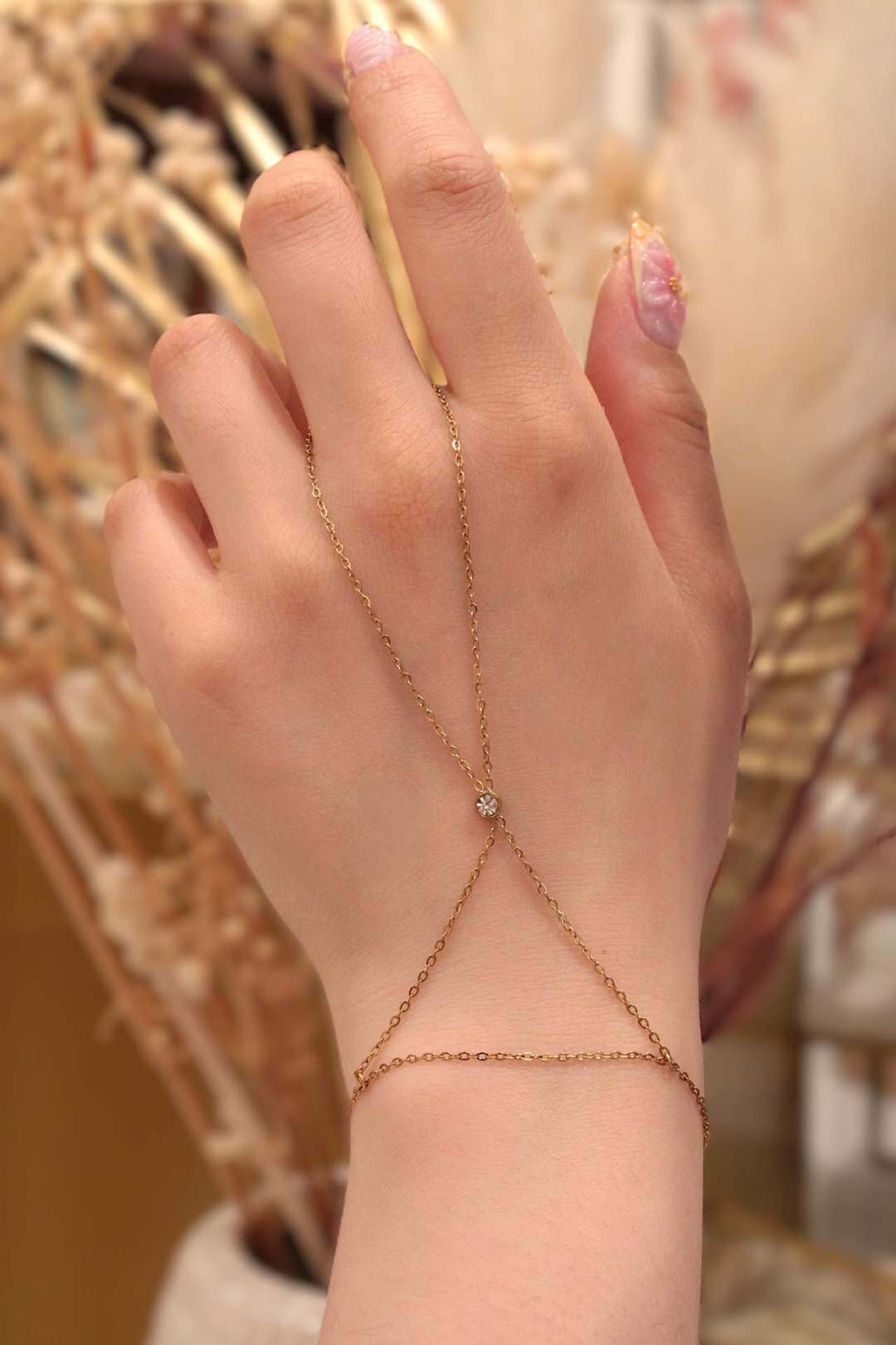 Grossista MAISON OKAMI - Bracciale a catena per mano in zirconio e acciaio inossidabile