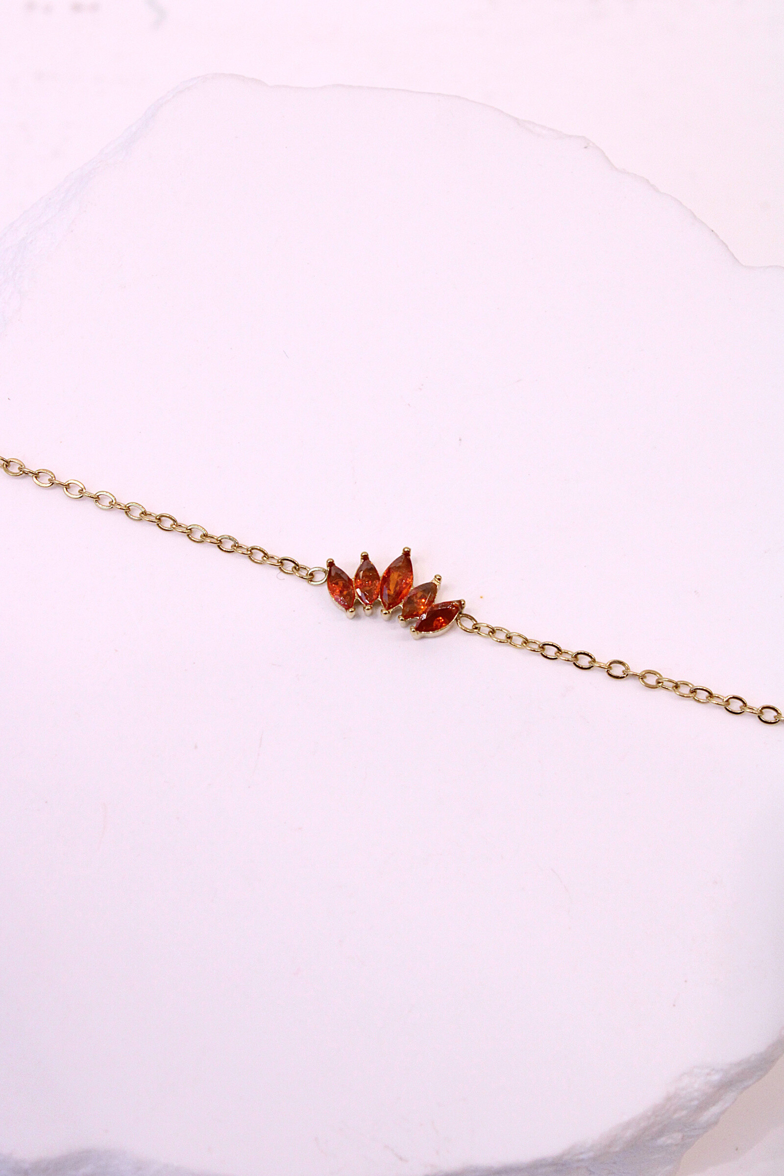 Wholesaler MAISON OKAMI - Refined fan-shaped crystal bracelet