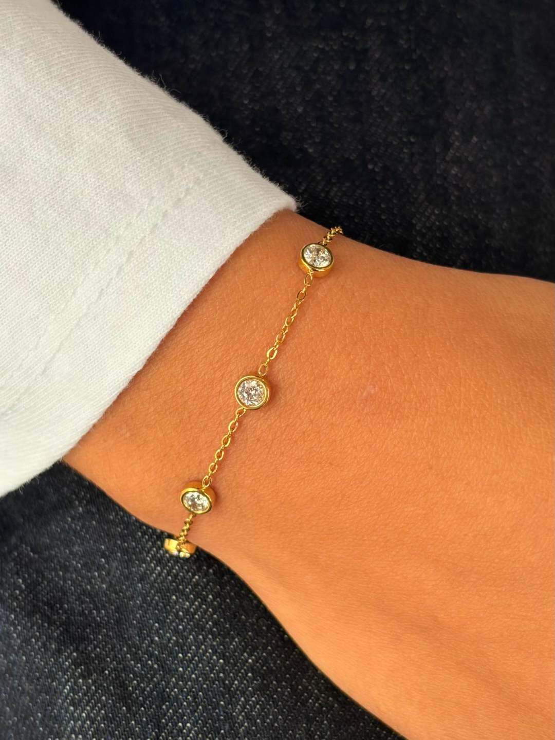 Grossiste MAISON OKAMI - Bracelet délicat en acier inoxydable avec pierres naturelles