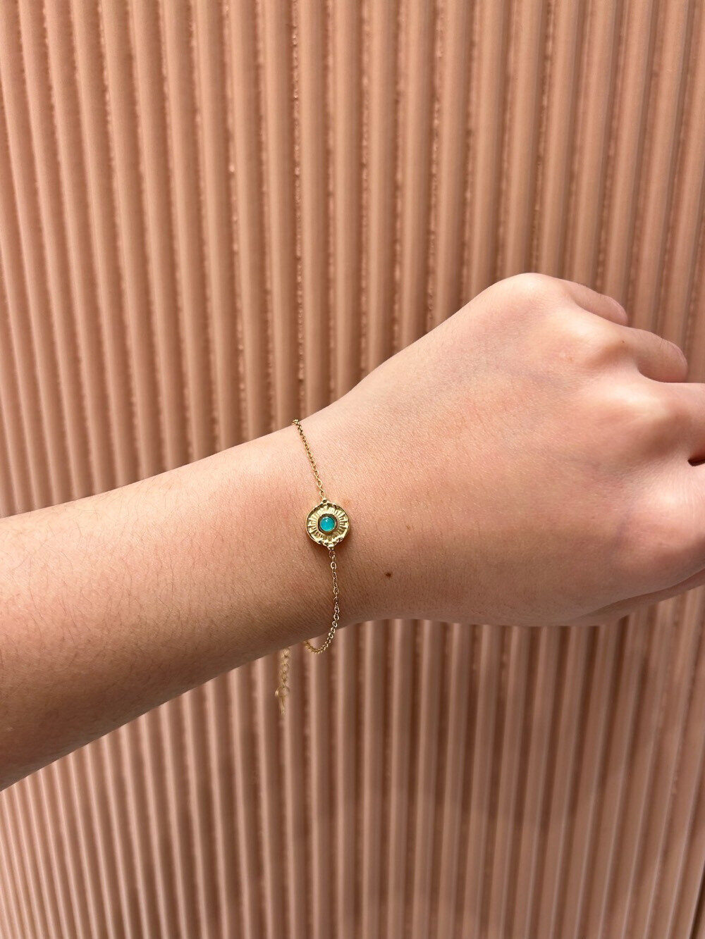 Wholesaler MAISON OKAMI - Thin bracelet with eye medallion and central stone