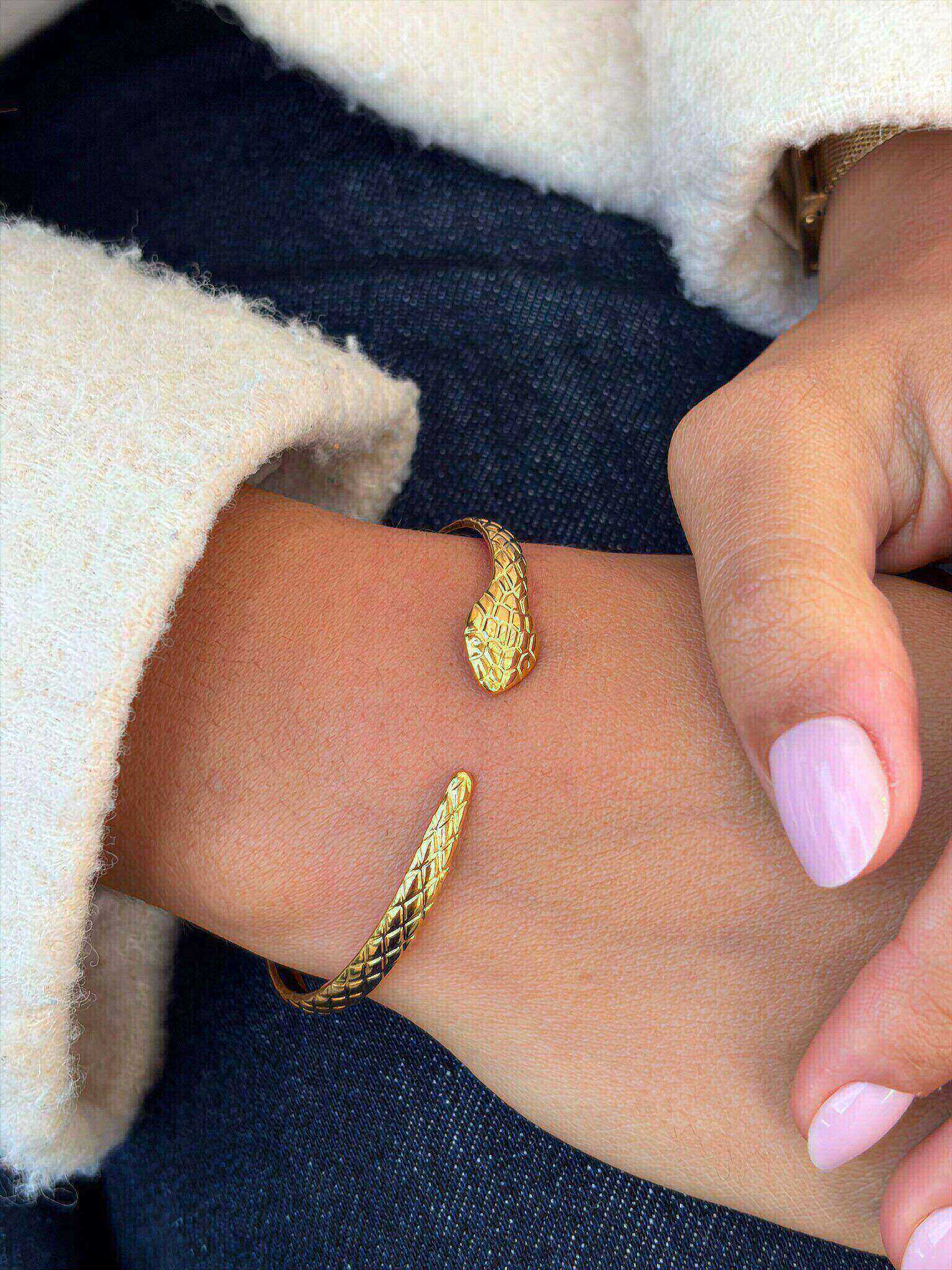Wholesaler MAISON OKAMI - Stainless Steel Cuff/Bangle with Snake Pattern