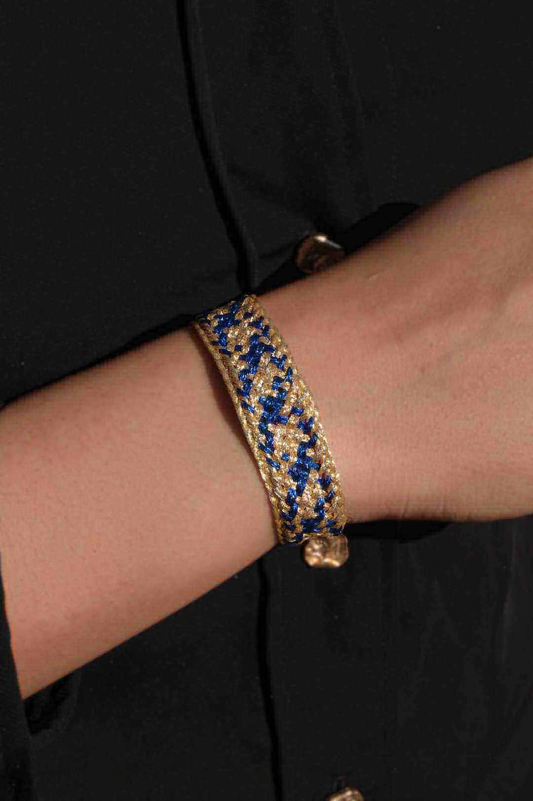 Mayorista MAISON OKAMI - Pulsera tejida ajustable Mayorista MAISON OKAMI - Pulsera tejida ajustable
